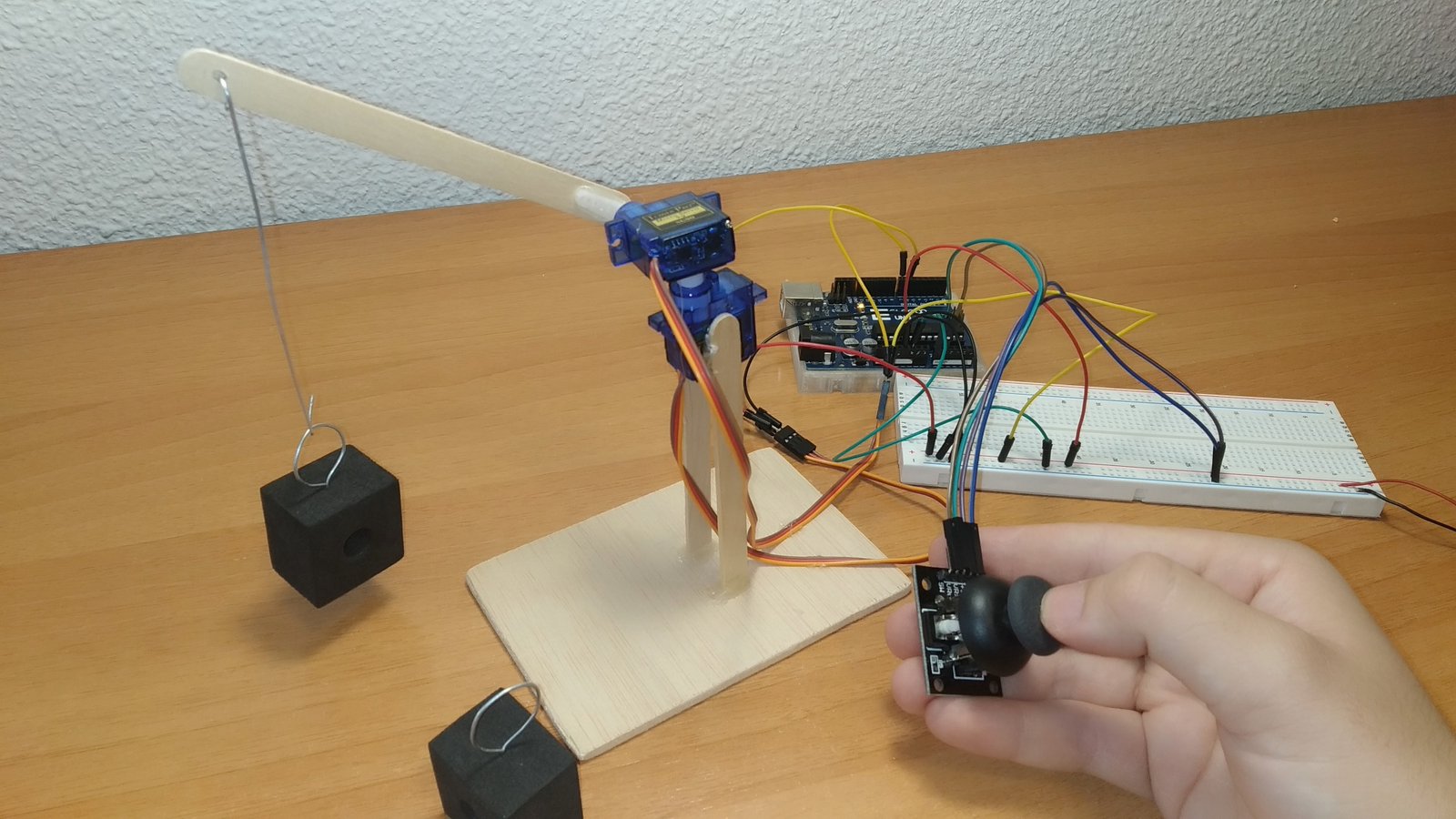 C贸digos para Arduino y ESP32 2 proyecto grua con arduino