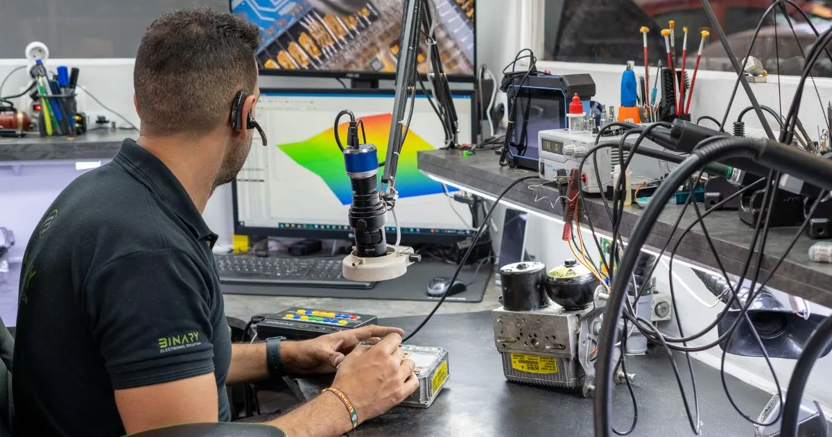 Montaje de electr&oacute;nica y prototipo funcional