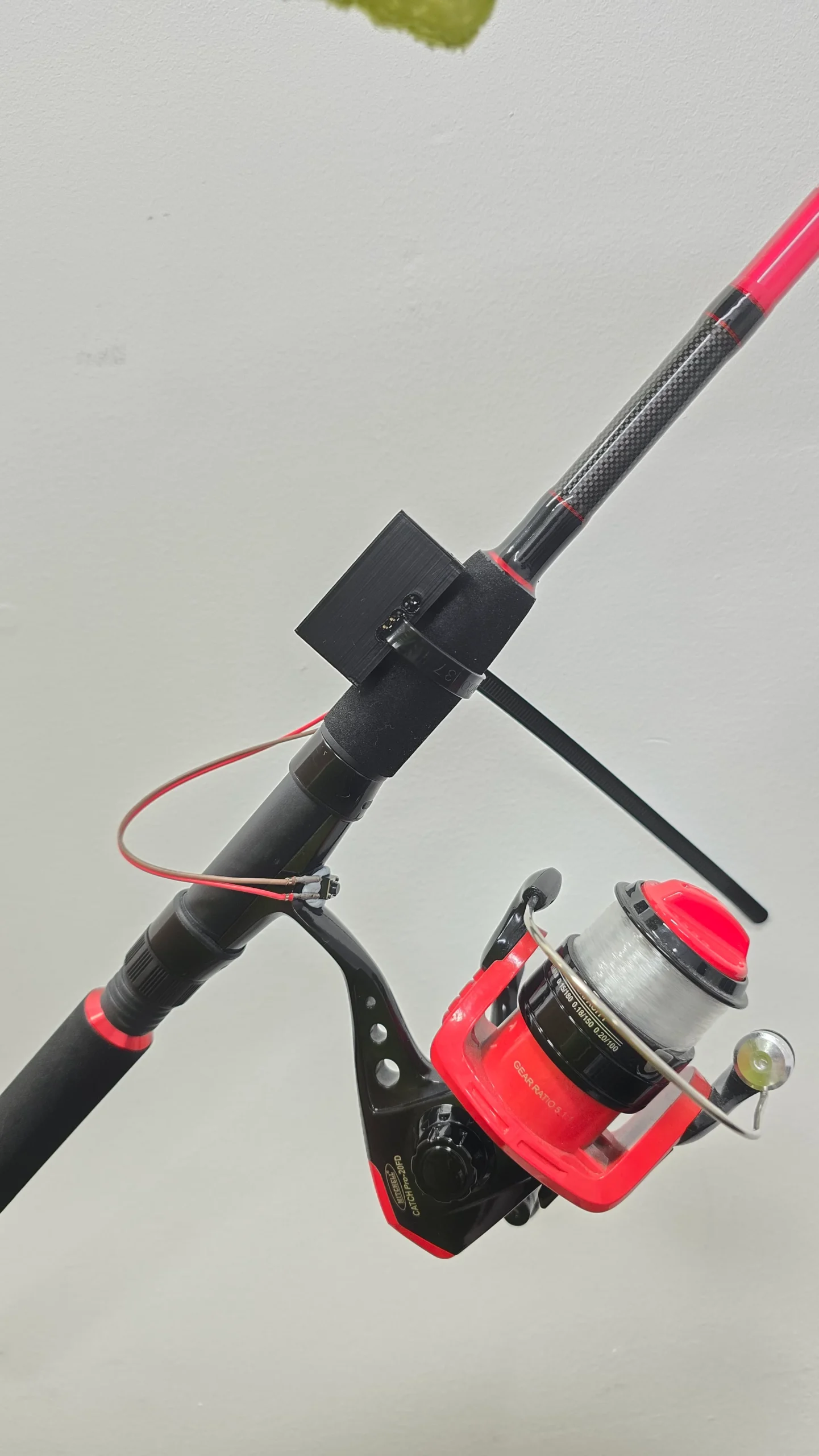 Cañas de pescar inteligentes con IA