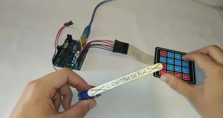 barrera-con-contraseña-arduino